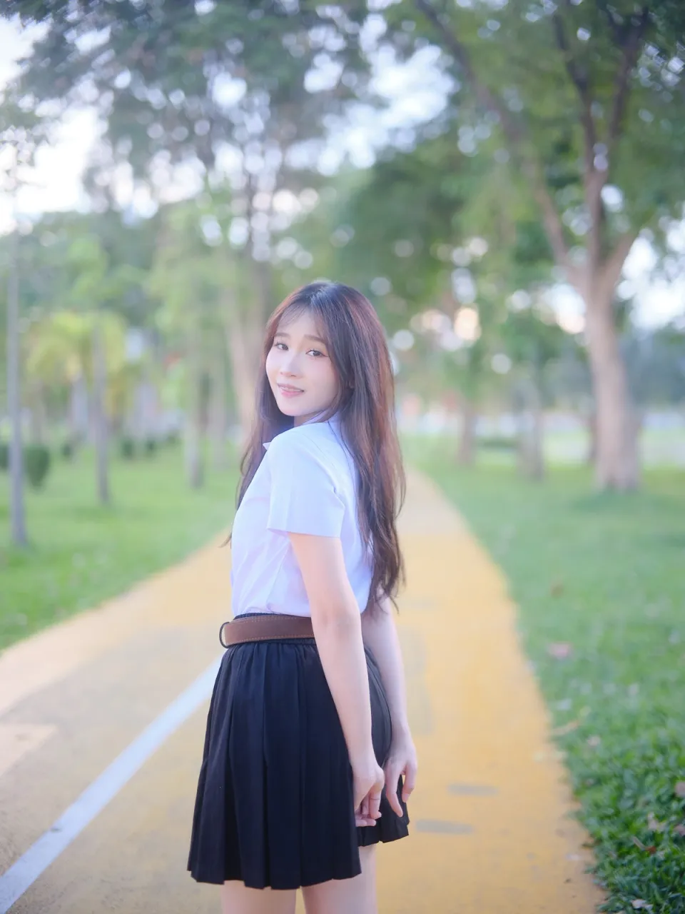 ถ่ายรูปชุดนักศึกษา โทนฟุ้งๆ
