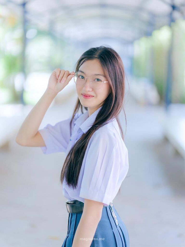 ถ่ายรูปชุดนักเรียนทำ Portfolio กับช่างภาพพี่แม็กนั่ม ที่อุดรธานี